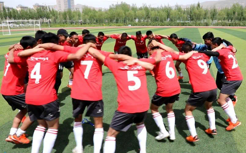圣罗兰网球拍测评怎么样