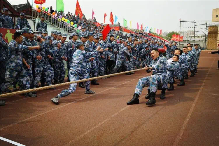 尤尼克斯网球拍贵么